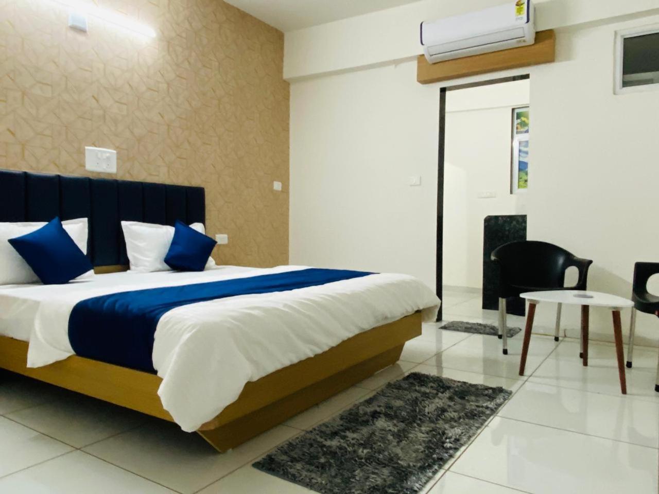 Hotel Balaji Villa Вадодара Екстер'єр фото